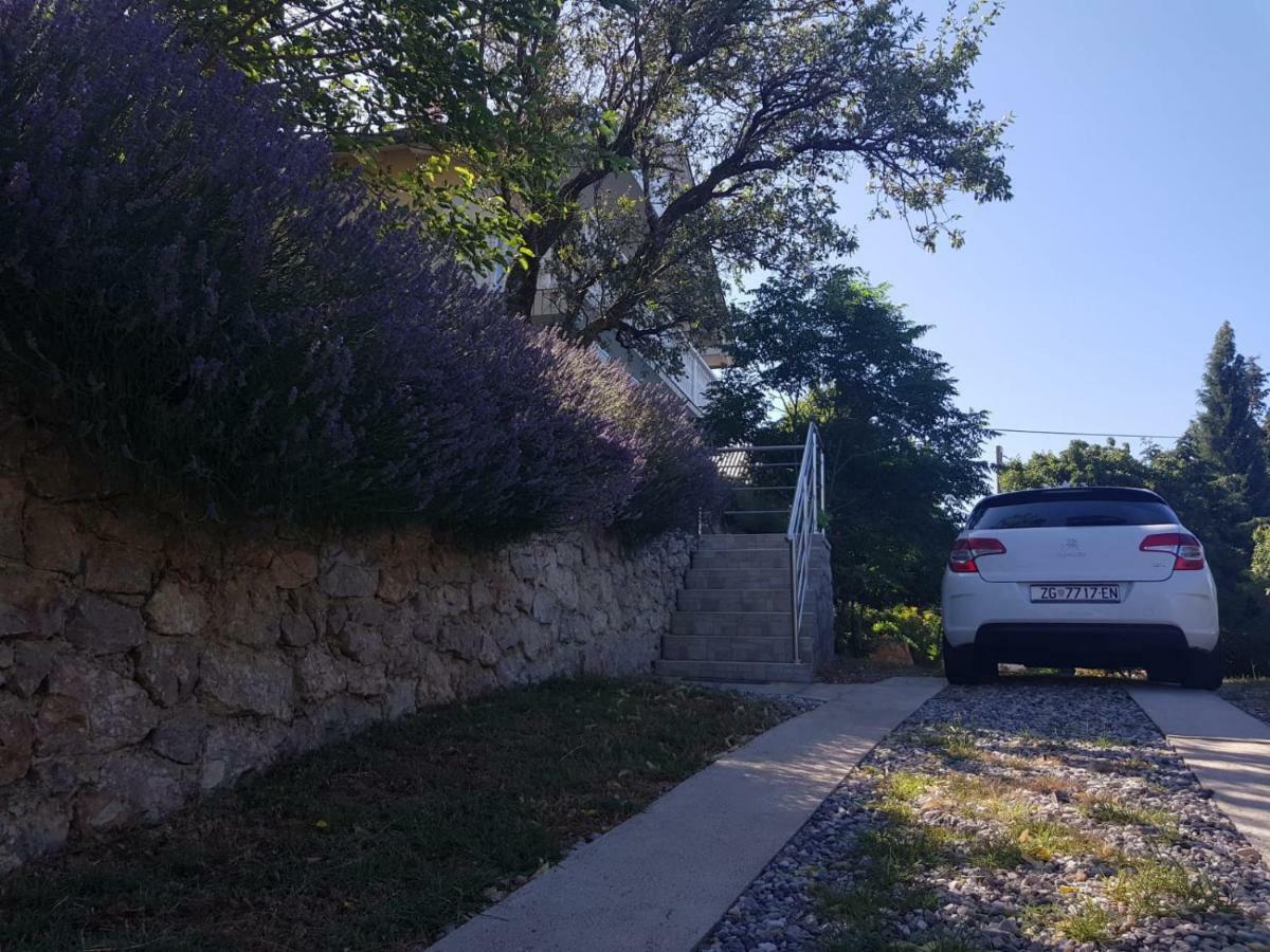 Holiday Home Rudelic Lukovo Šugarje Buitenkant foto